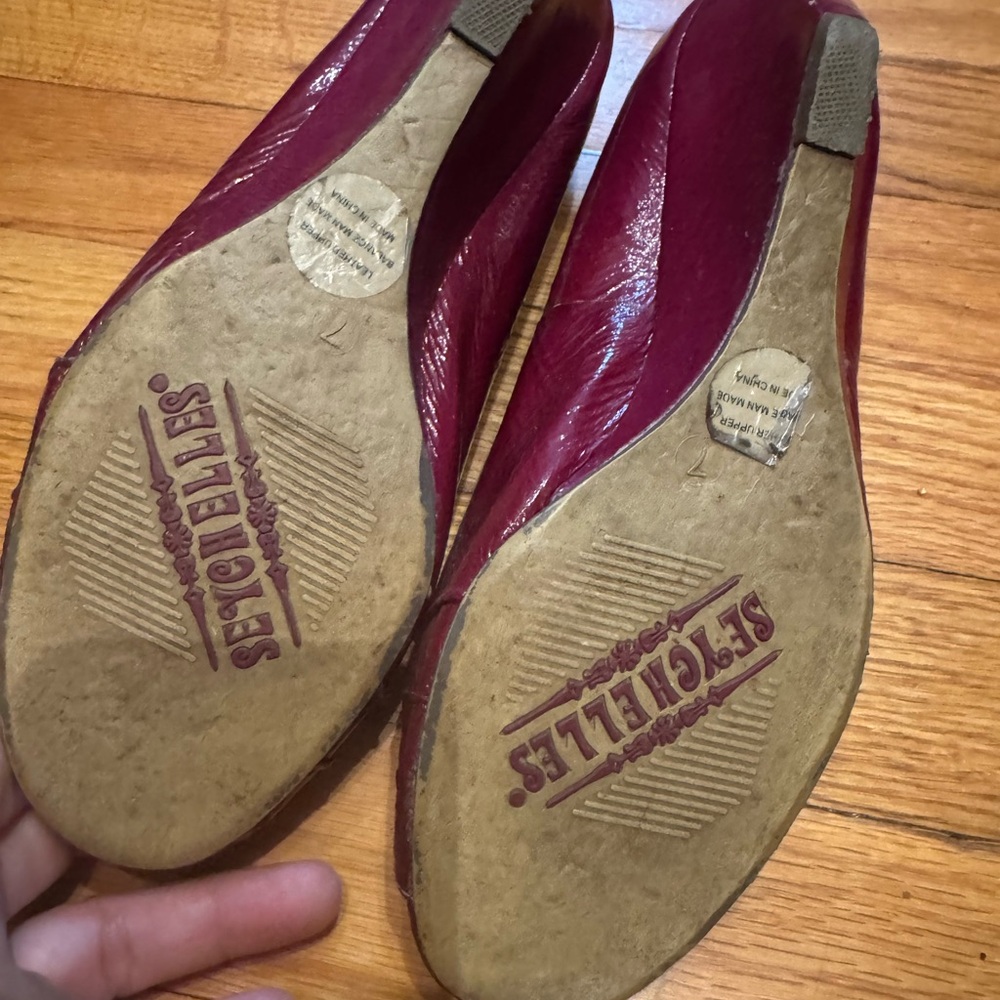 Seychelles Raspberry Peep-Toe Heels - Picture 4 of 8